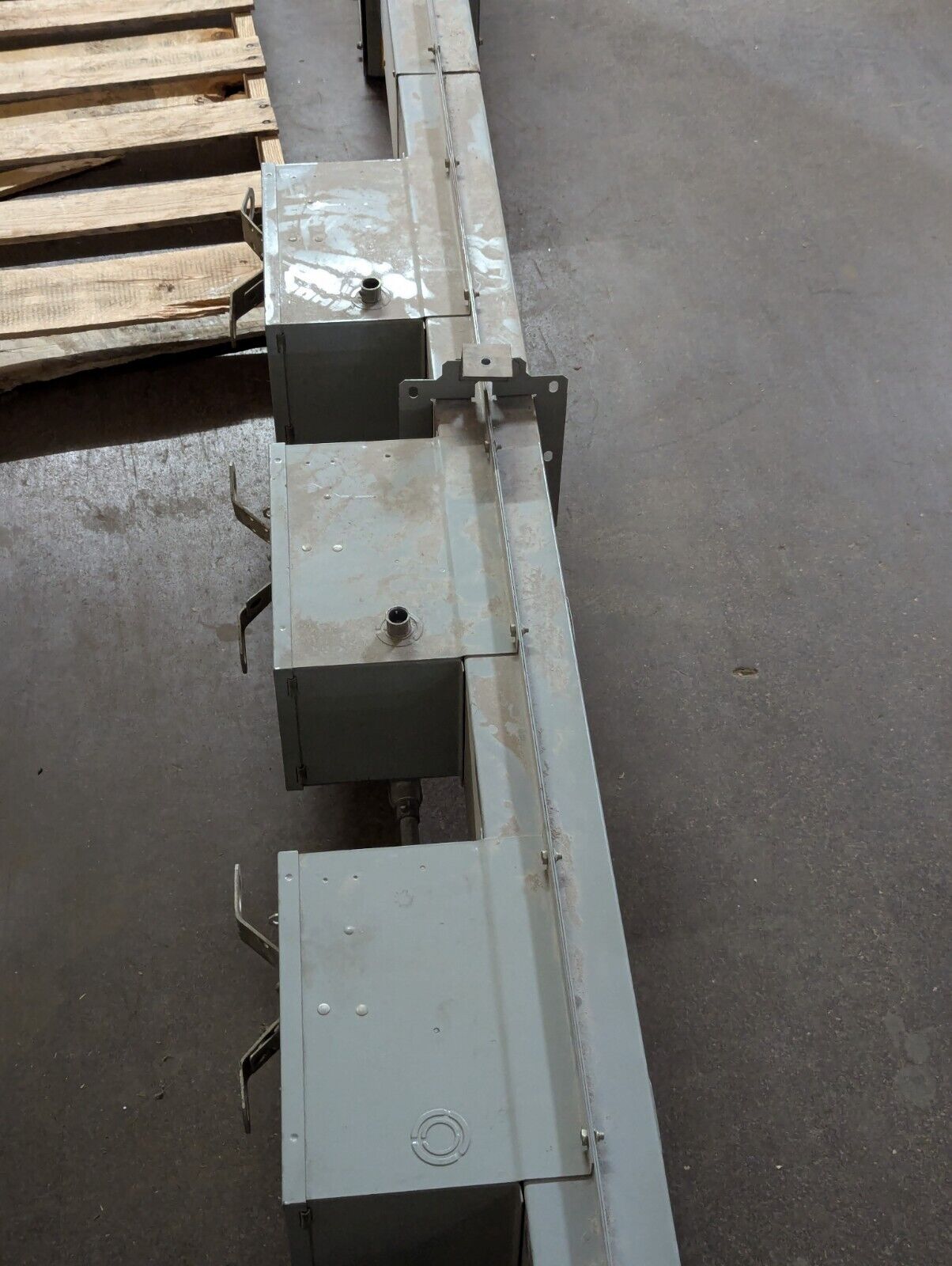 I-T-E ABD4024 BD Busway, 225A, 480/277V, 3 phase, 4 wire, 10 ft, Aluminum