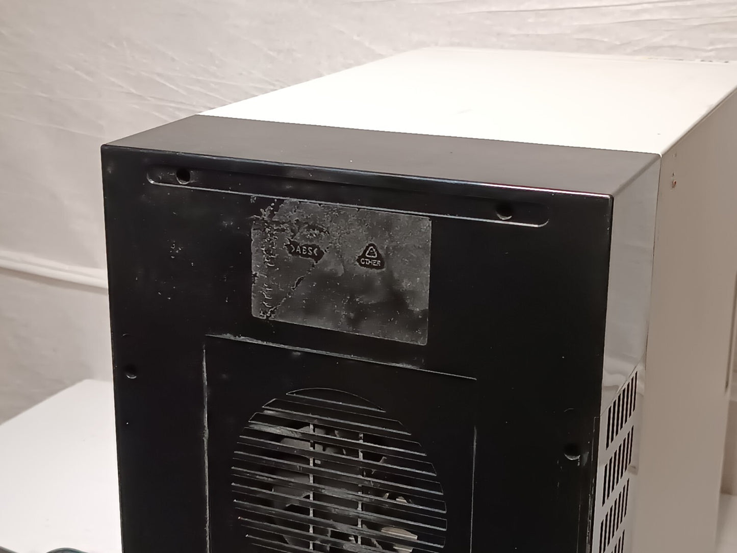 Thermo Scientific Heratherm IMC18 Benchtop Microbiological Incubator as Pictured