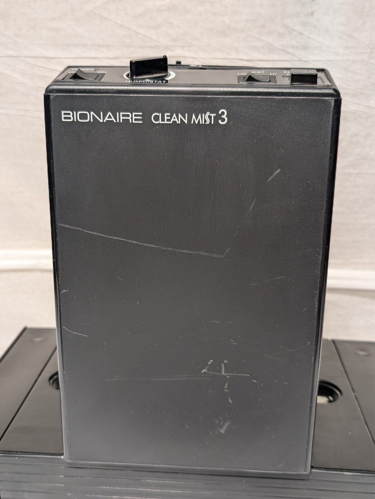 Bionaire Clean Mist CM-3 Vaporizer / Humidifier 1400 sqft 3 Gallon