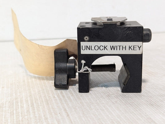 Smiths CADD-PRIZM Lockable Polemount Bracket Ref 21-6120-51 - Free Shipping