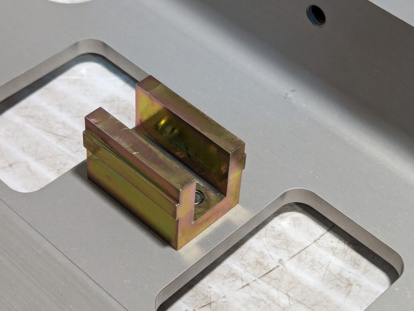 5220-12-000-7401 173K080G01 Drive Module Carrier Tool, 8.5x8" - Free Shipping