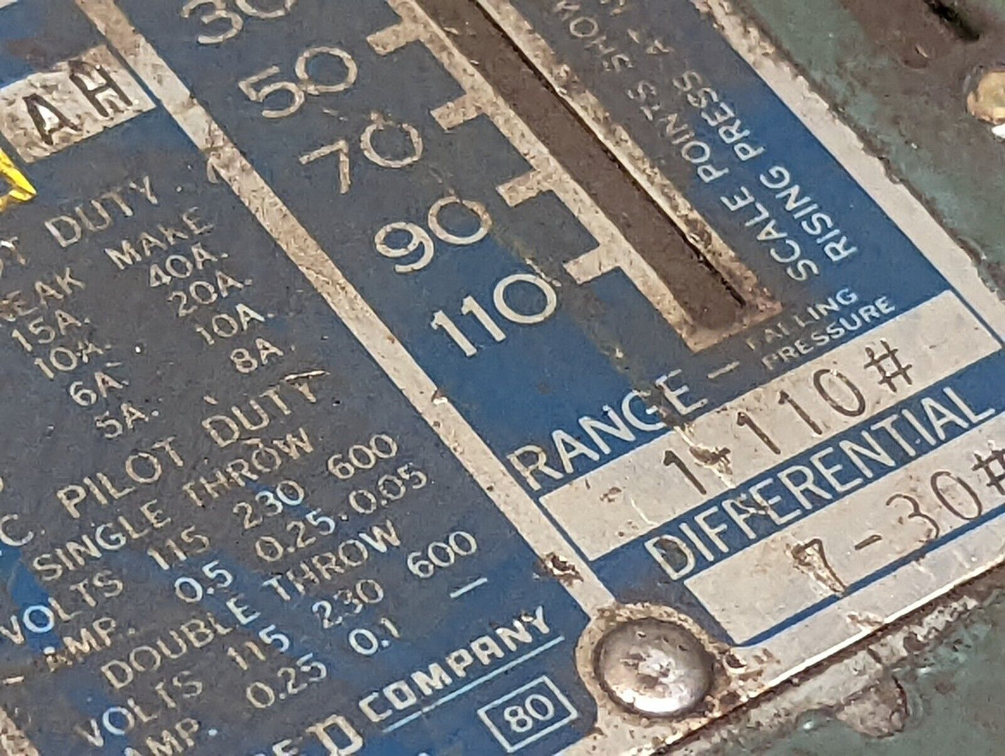 Square D 9012-ACW1 pressure switch, range 1-110psi, differential 7-30psi