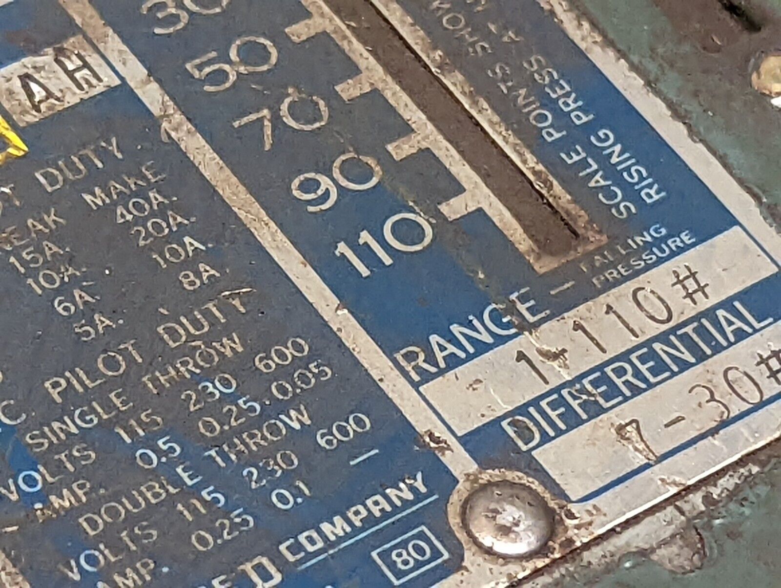 Square D 9012-ACW1 pressure switch, range 1-110psi, differential 7-30psi