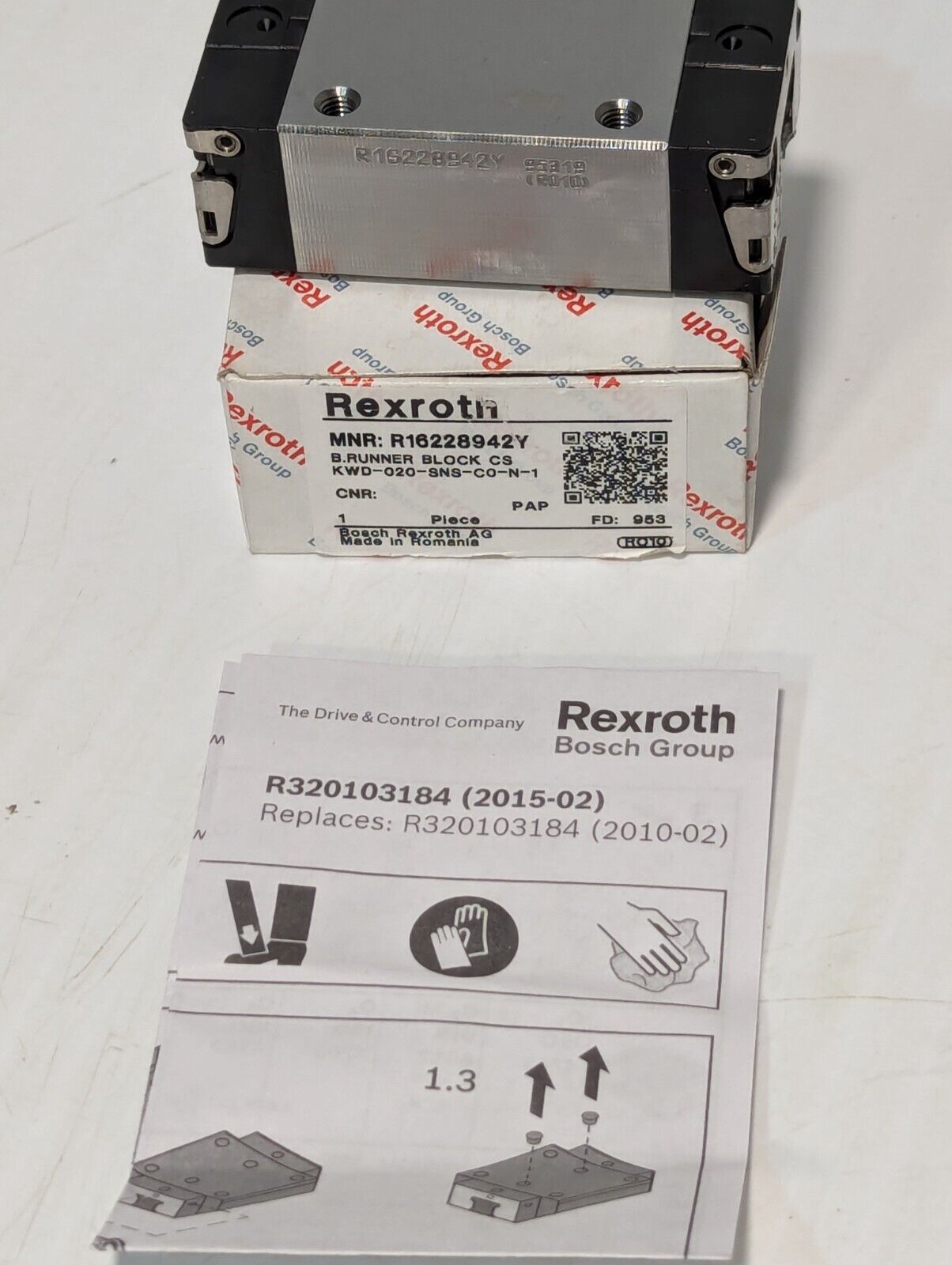 Rexroth Bosch R16228942Y Linear Rail Bearing Runner Block - Free Shipping