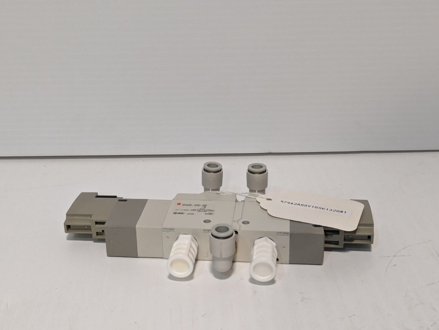 SMC SY9320-5YO-02F-Q Solenoid Valve, 5 Port, Body Ported - Free Shipping