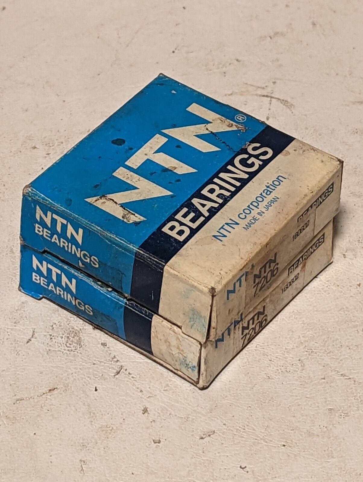 Lot of 2 NTN 7206 Angular Contact Bearing - 30 mm Bore, 62 mm OD, 16 mm Width, O