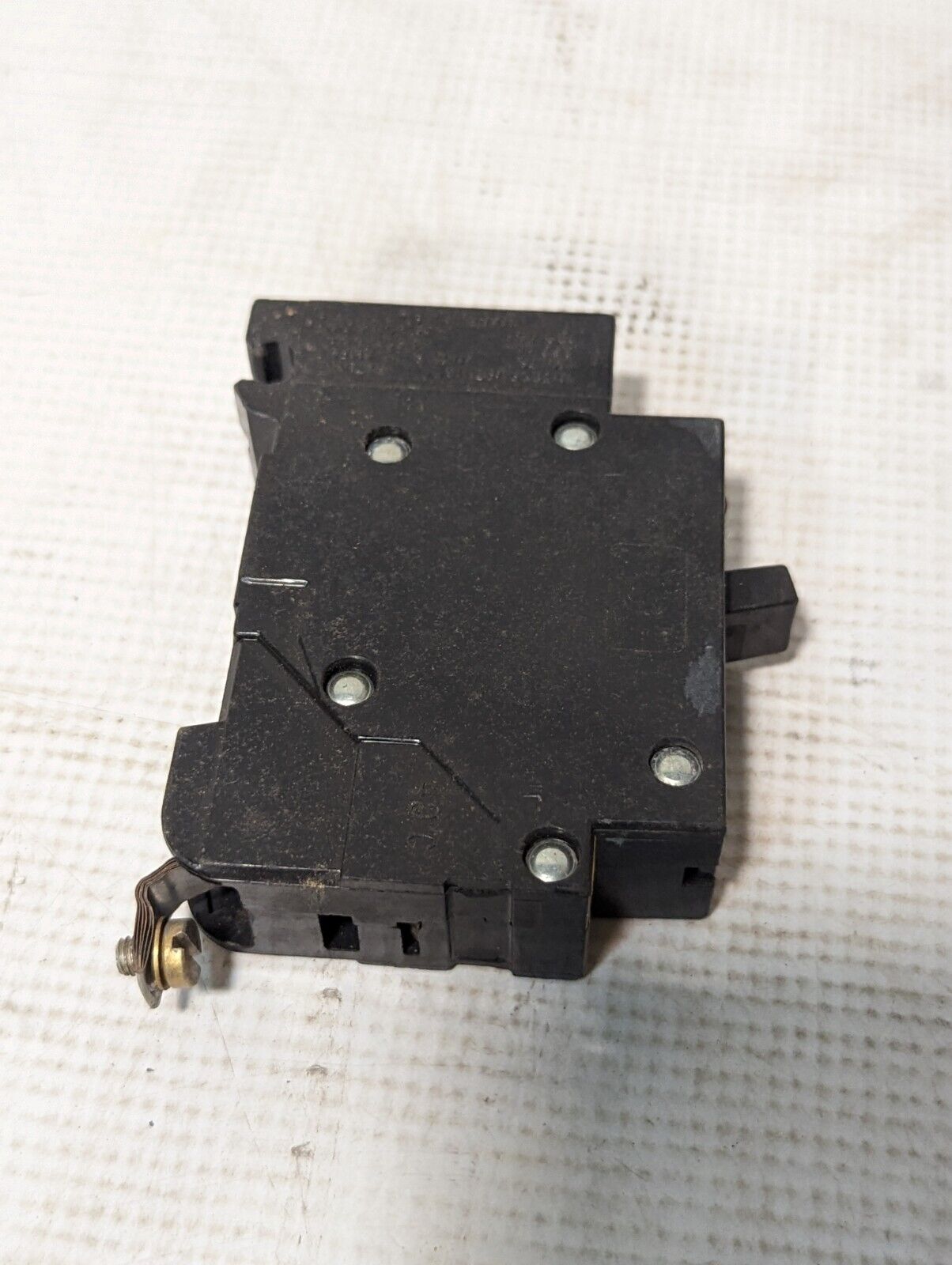 Square D EHB4 Circuit Breaker, 20A, 277 VAC, 1-Pole