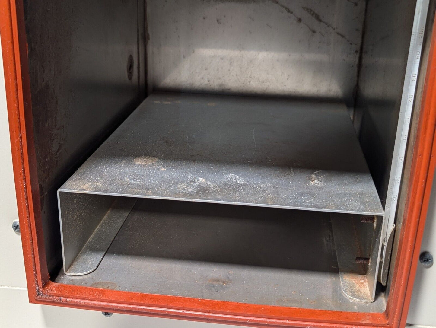 VWR Scientific 1410 Vacuum Oven, 40–225°C, 120/220VAC, w/seal, as pictured