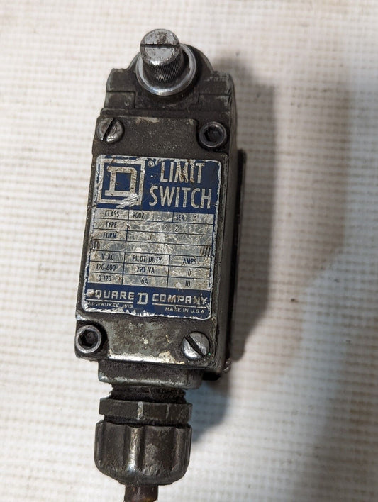 Square D Class 9007 Type B53B2 Series A Limit Switch