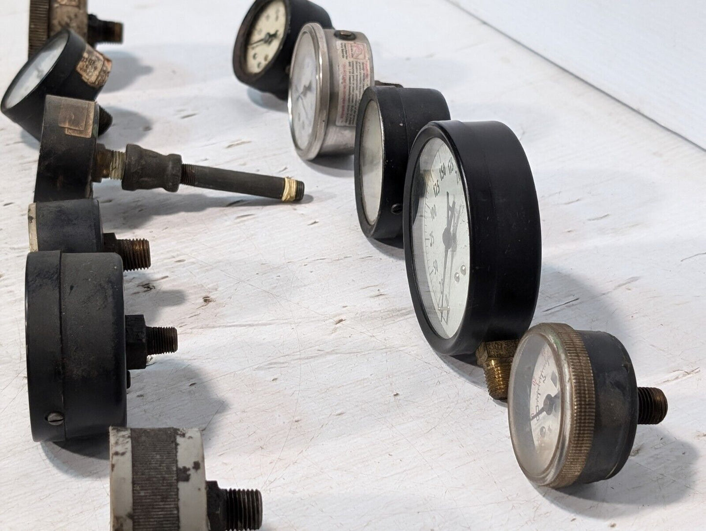 Lot of 11 Pressure Gauges, Assorted Brands and Sizes - Free Shipping
