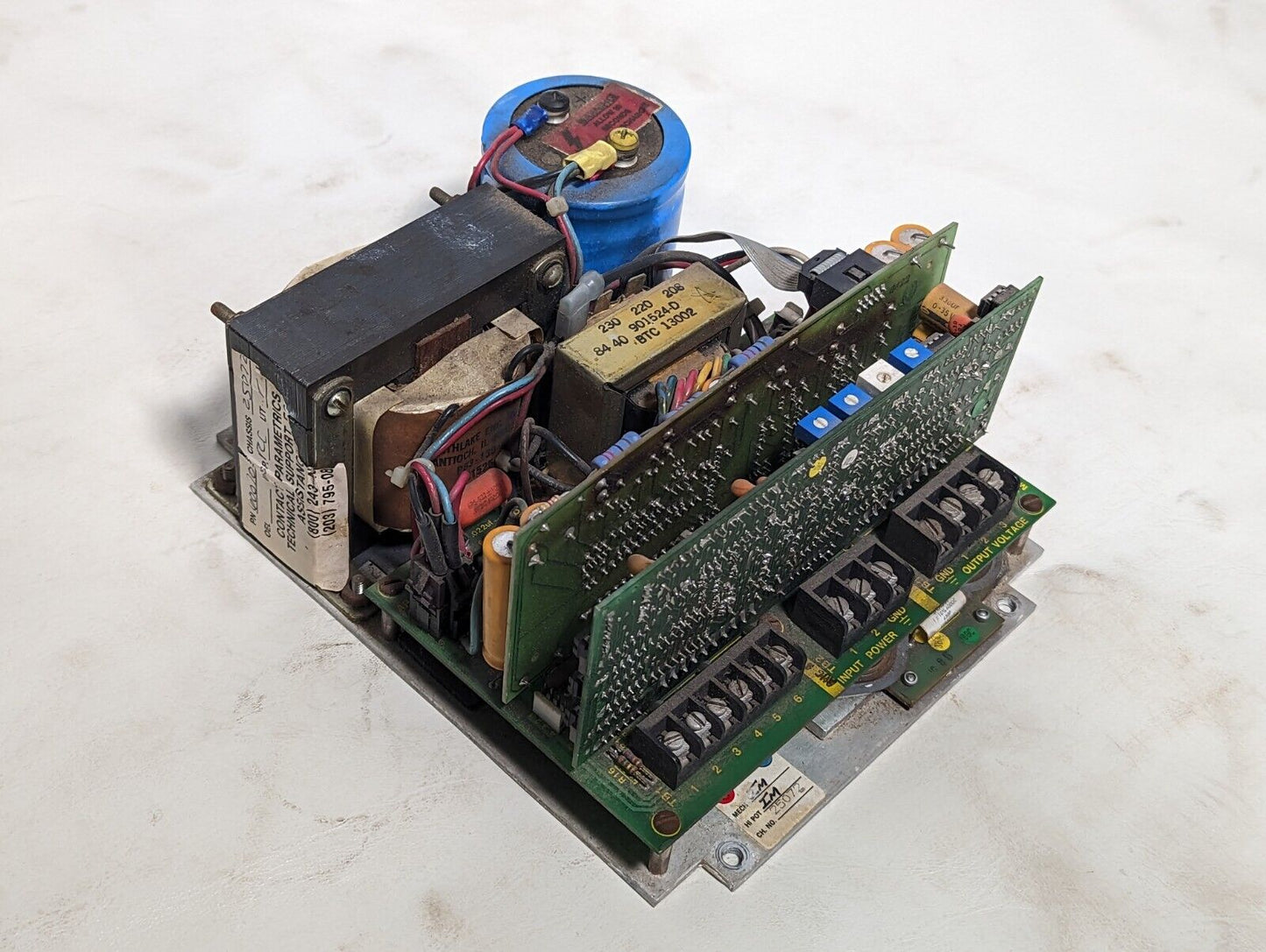 Parametrics 6007 3/4 HP motor controller 600703 230 VAC 3 phase output