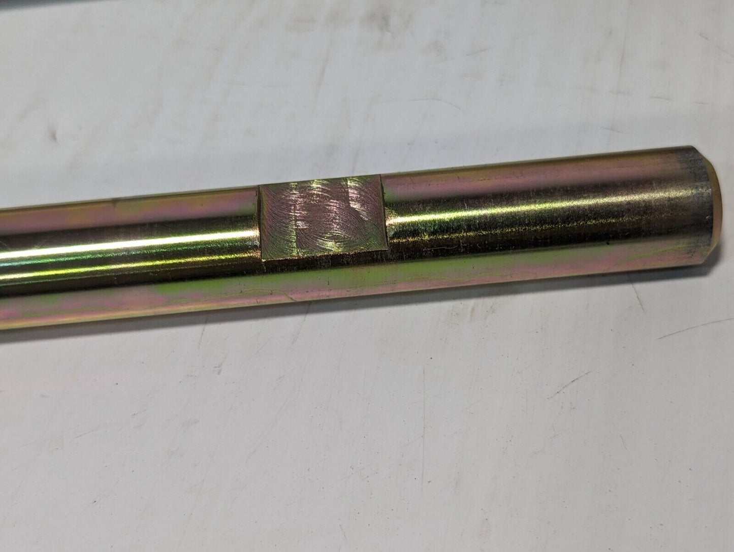 3040-12-000-4687 173K847H Pivot Shaft - Free Shipping