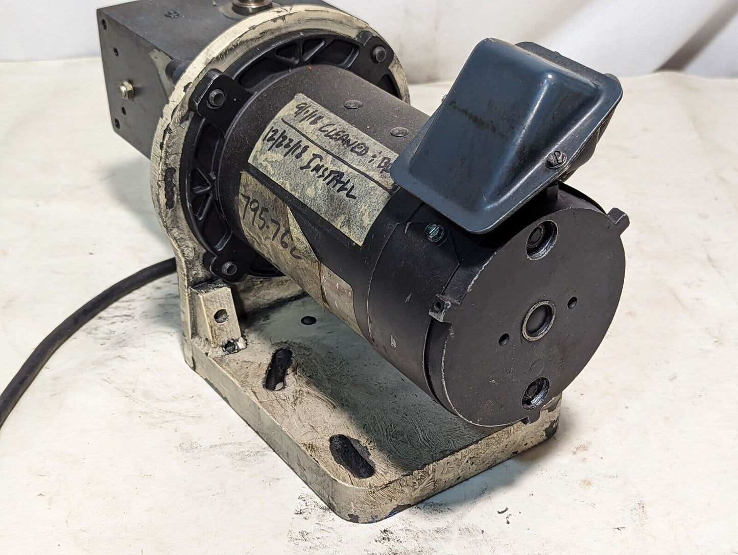 Unknown DC motor with Hub City 184 speed reducer, maybe Fincor 5009324 variable