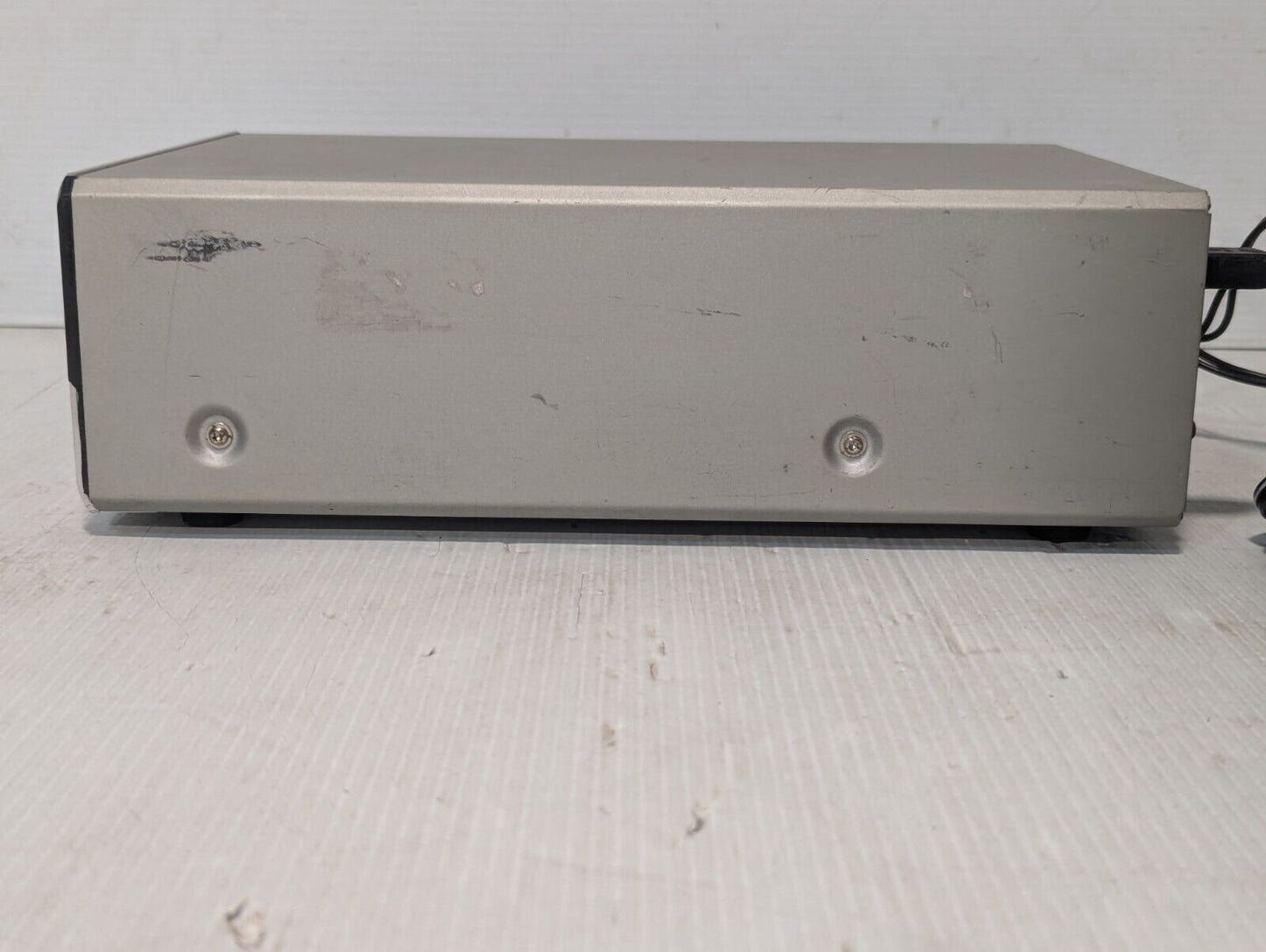 Yamaha DVD-E810 Progressive Scan DVD Player - Free Shipping