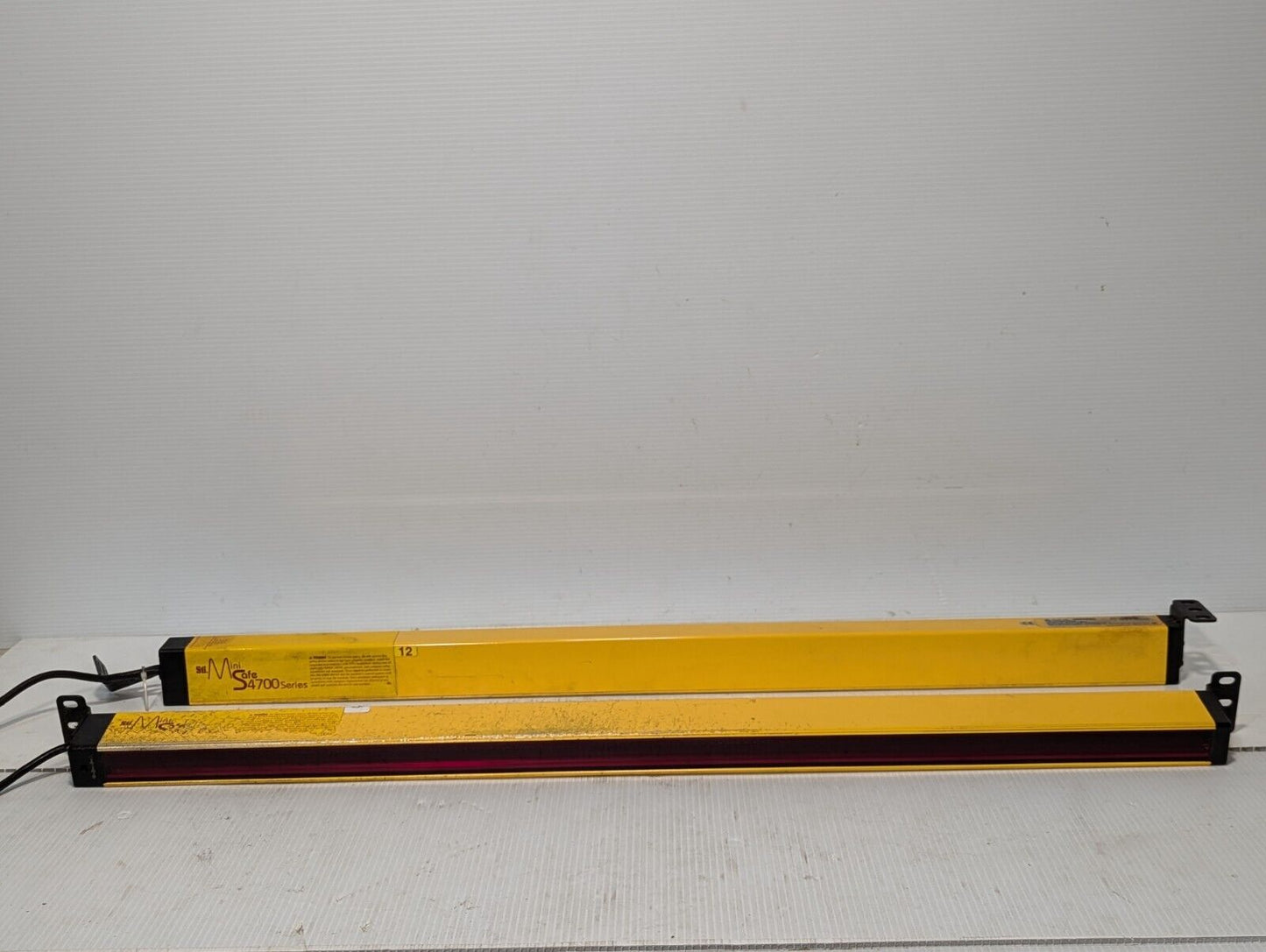 Sti MS47SR-12-800-X Light Curtain Mini Safe 4700 Series - Free Shipping+Returns