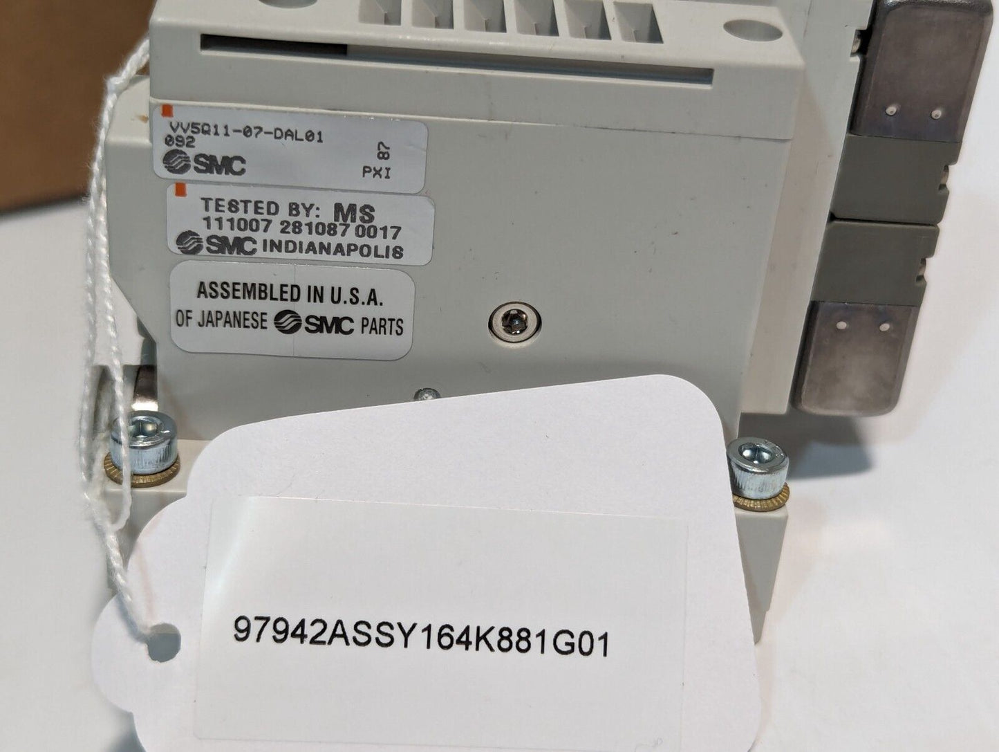 SMC VV5Q11-07-DAL01 manifold act loader - Free Shipping