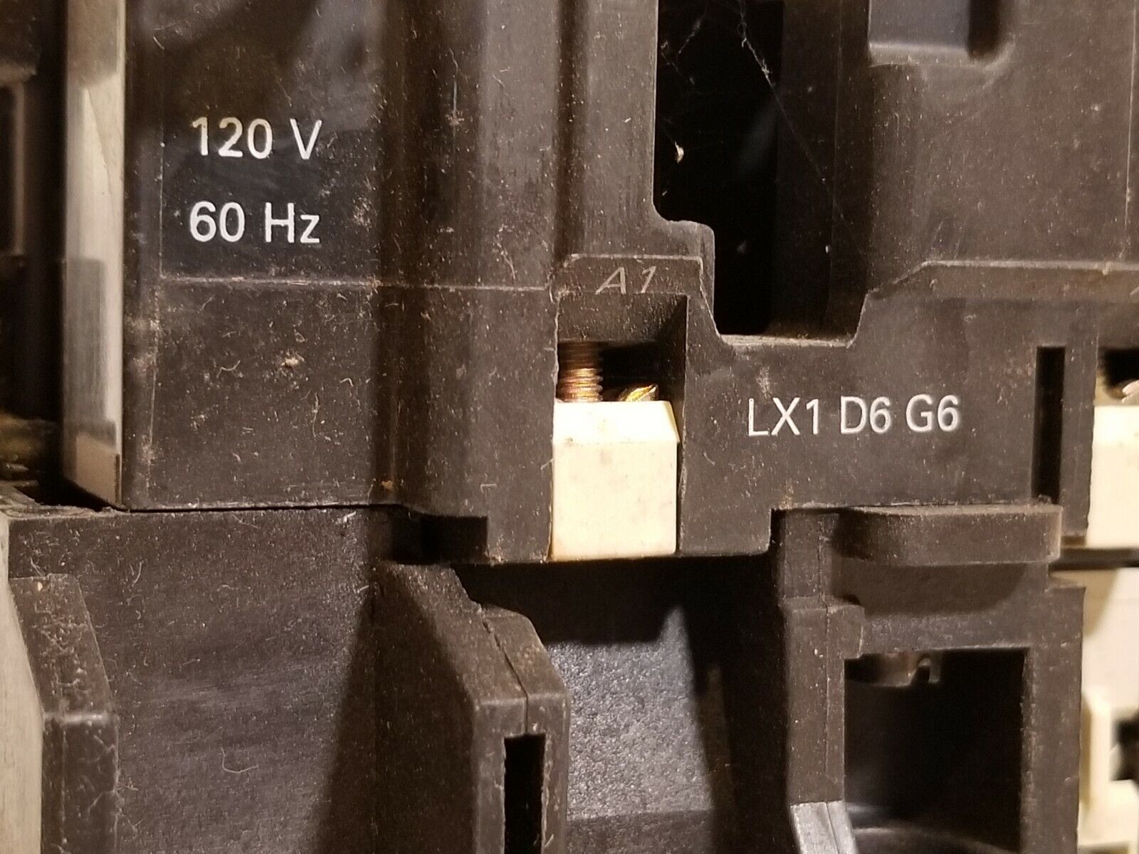 Telemecanique LC1 D8011