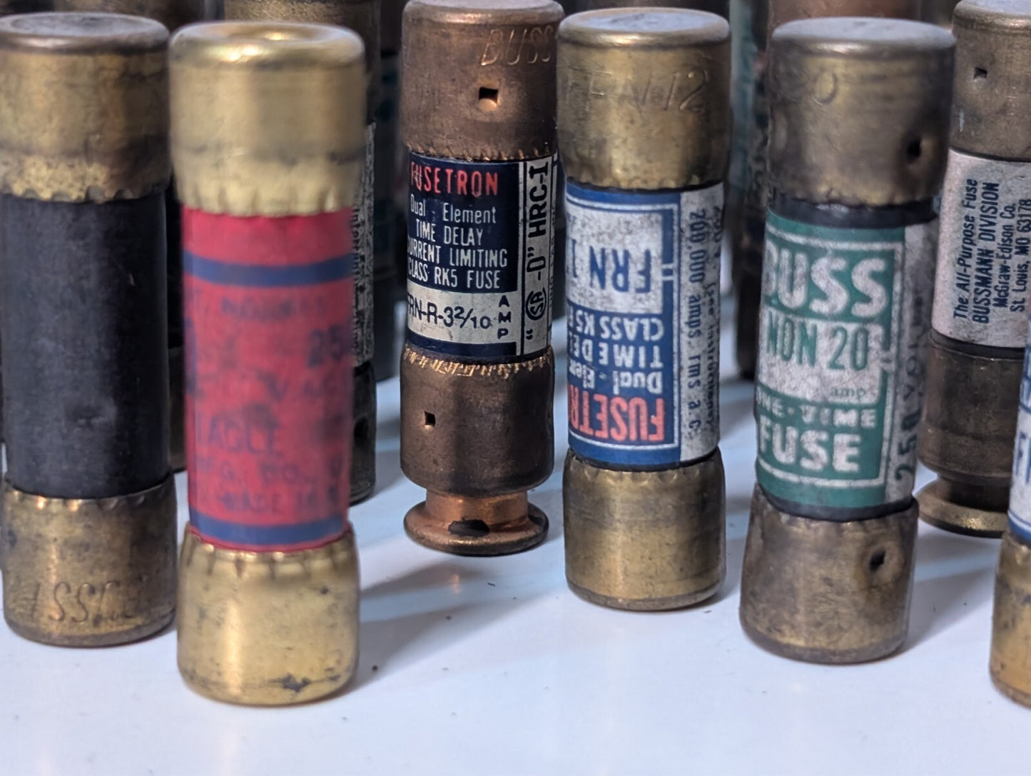 155 Assorted Fuses, Various Brands and Amps, Includes 5 FRN-R-5