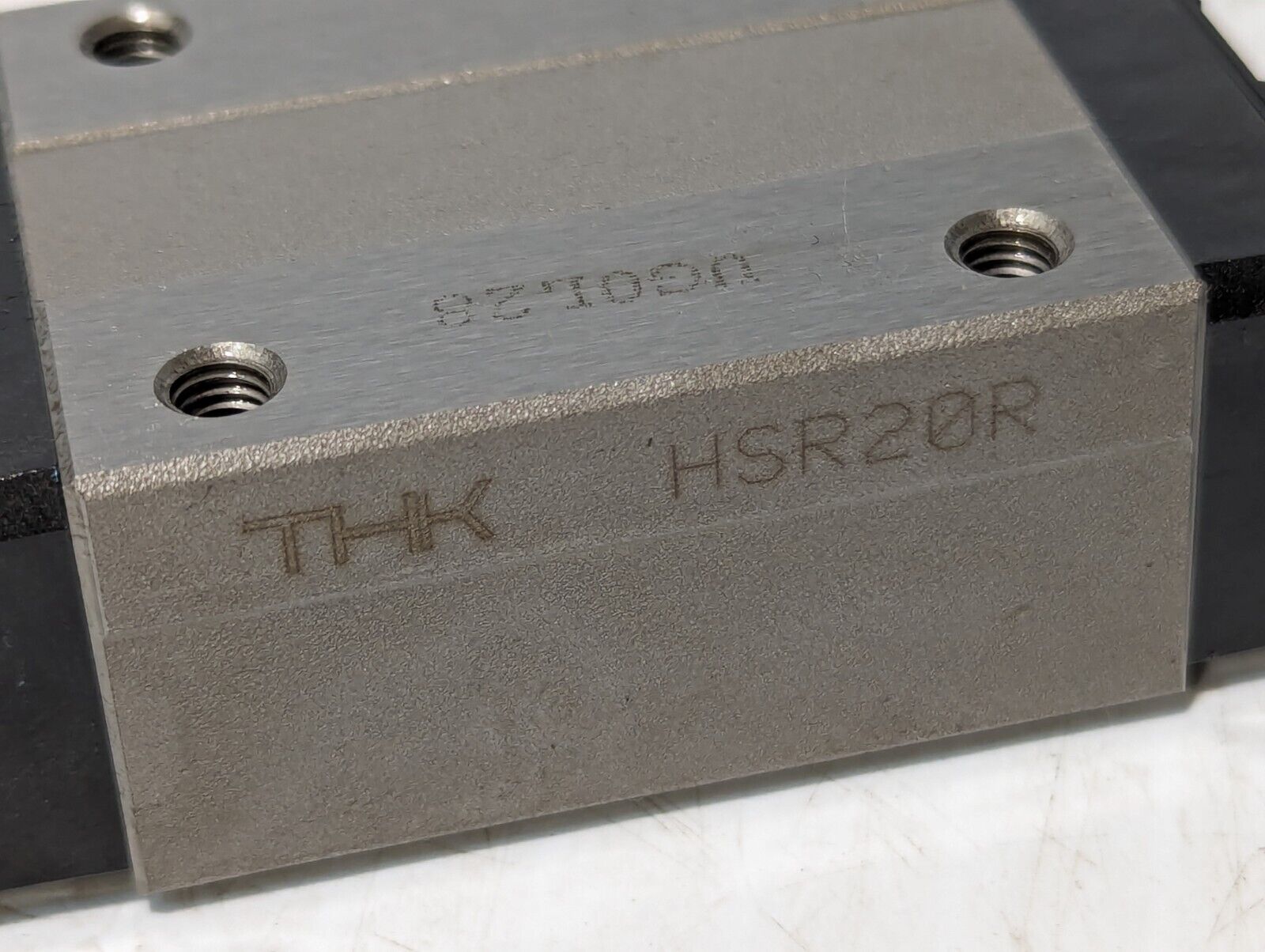 THK HSR-20 BEARING BLOCK HSR-20-RSS GK HSR20 - Free Shipping