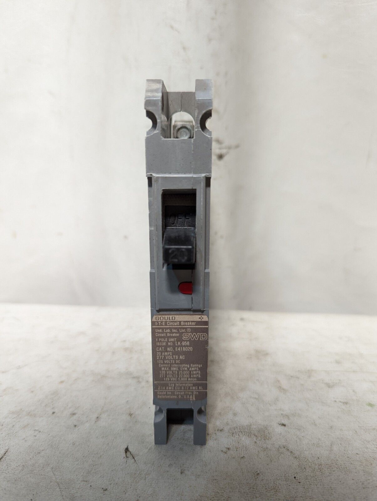 Lot of 5 ITE Gould E41B020 circuit breakers, 20A, 277VAC, 125VDC, 1 pole