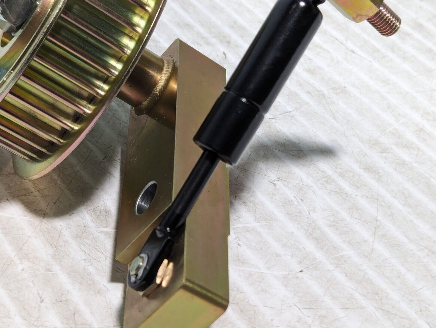 Synchronous Tensioner Assembly 171K469G01 - Free Shipping