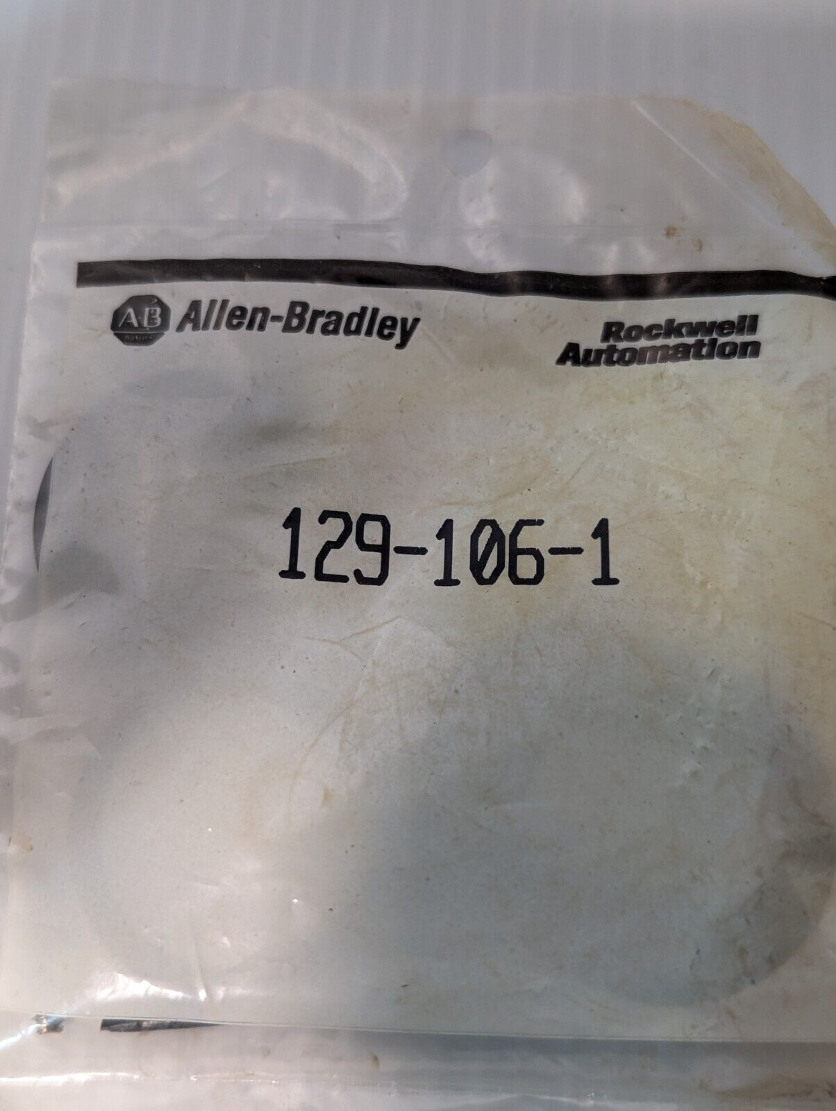 Allen Bradley 42SRU-6002 PhotoSwitch Retroreflective Control, 10-30VDC, 1 watt