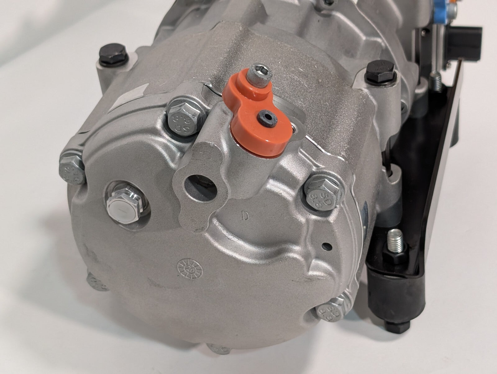 Songz SZB66-H2Y Electric Air Conditioning Compressor, 1000-6000rpm, R134A