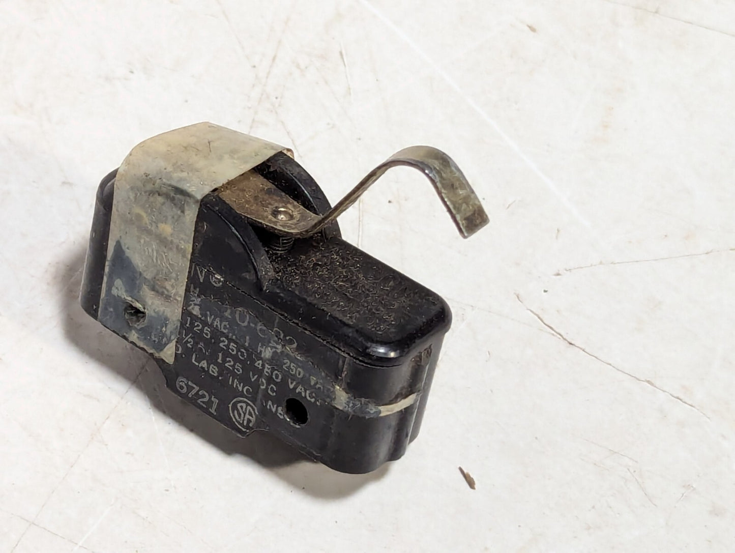 Square D 9007 Pilot Duty Snap Switch & BZ-2RQ1-A2 Limit Switch & 2 10-622 Switch