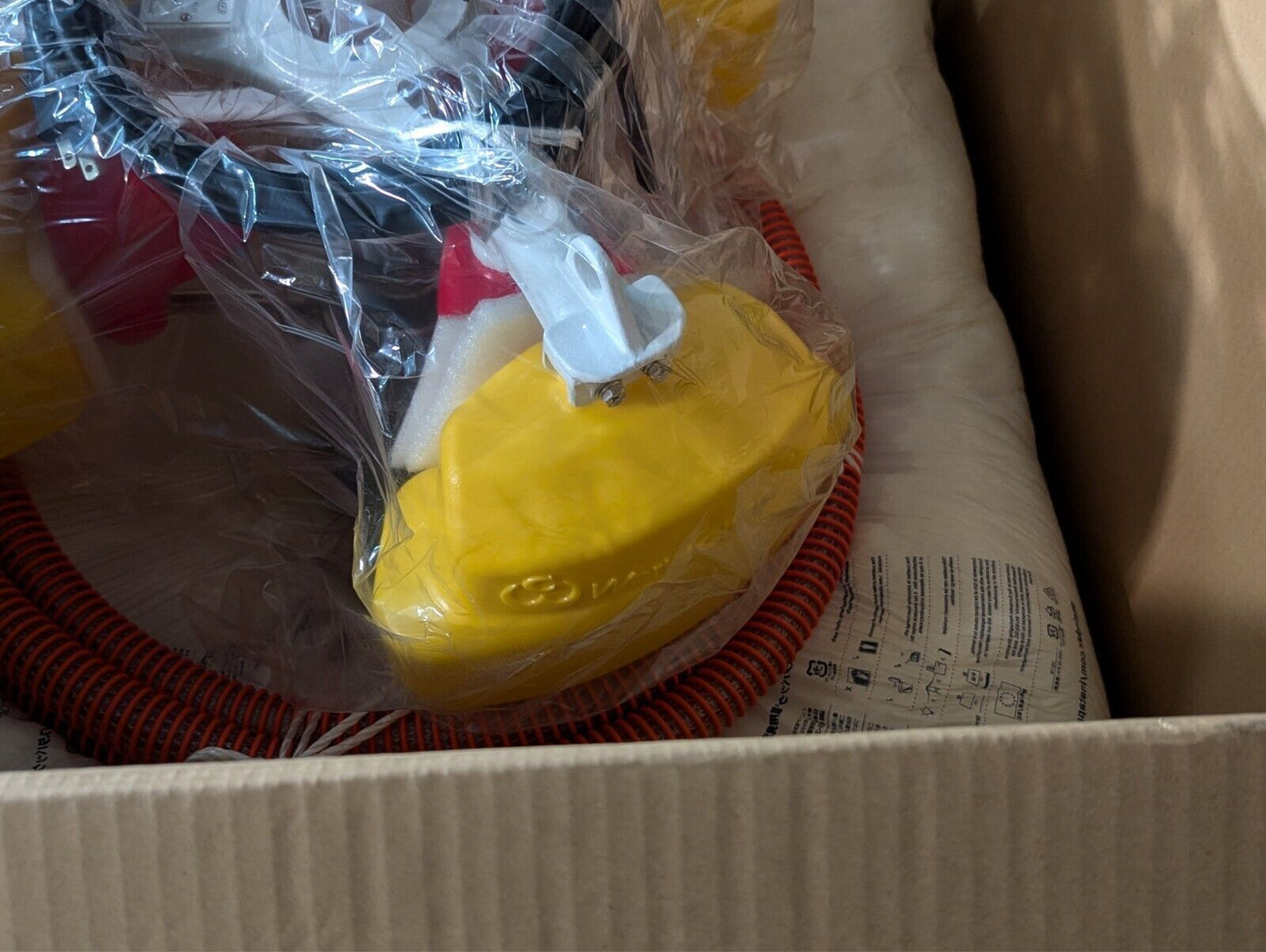 World Chemical YD-600GYP Gyroskimmer, 15 L/min, 4m head, 25mm size, 0.15kW, 60Hz