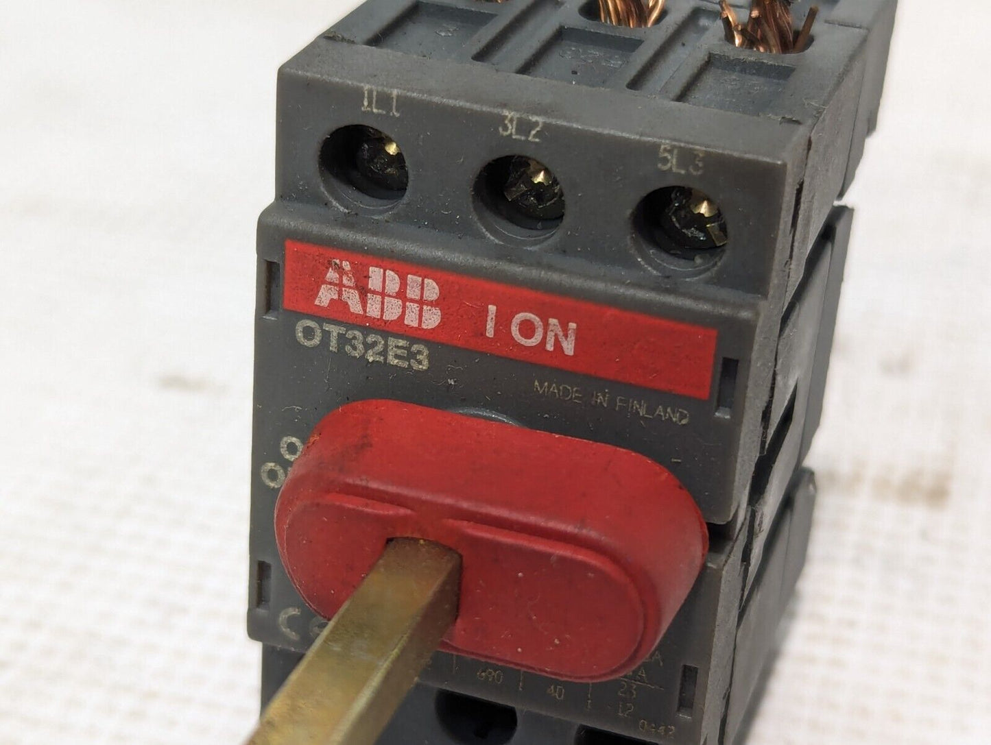 ABB OT32E3 Electrical Box Disconnect Switch 600Vac 40A W/ Handle - Free Shipping