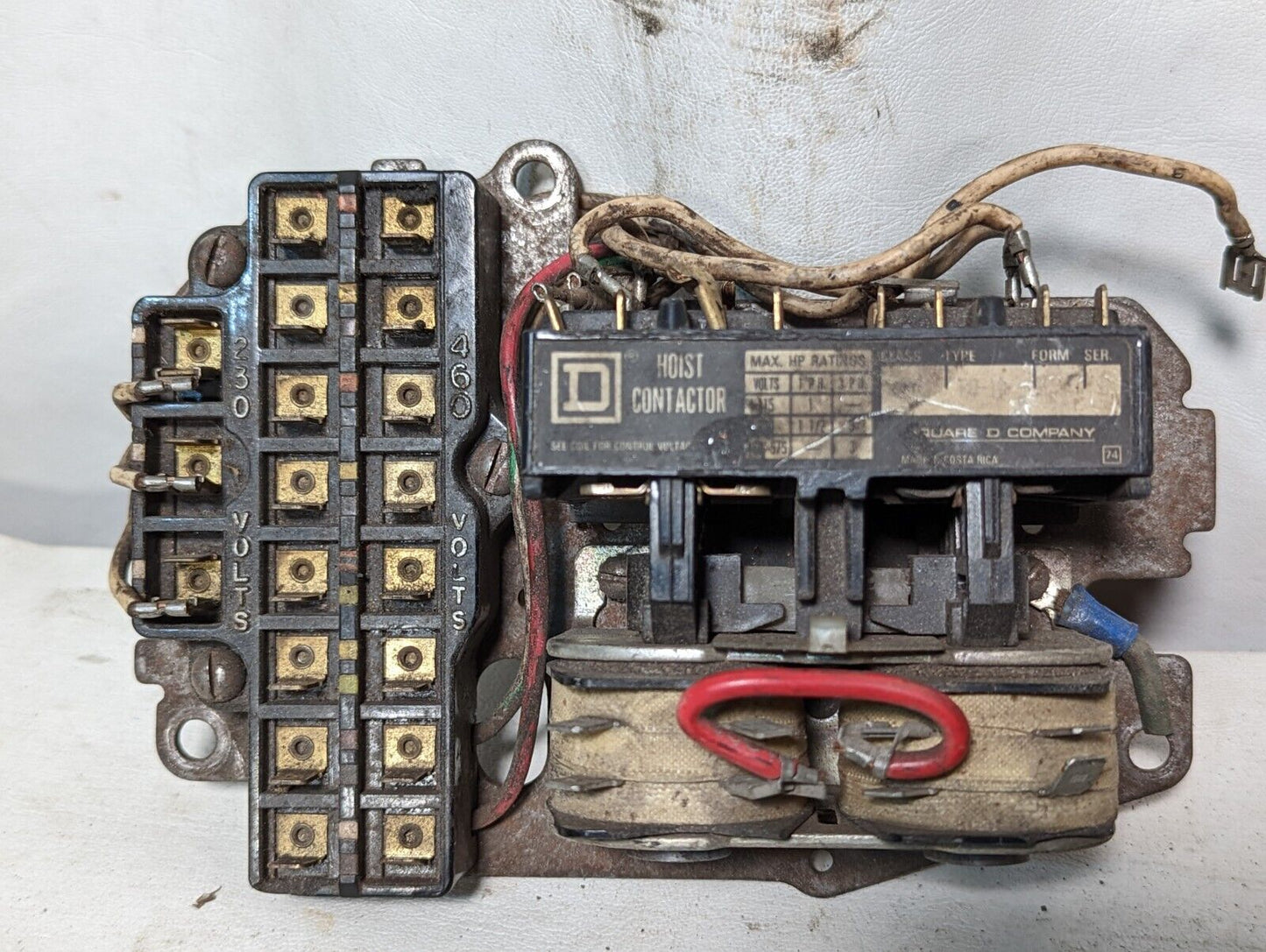 Square D unidentified hoist contactor, unknown working condition