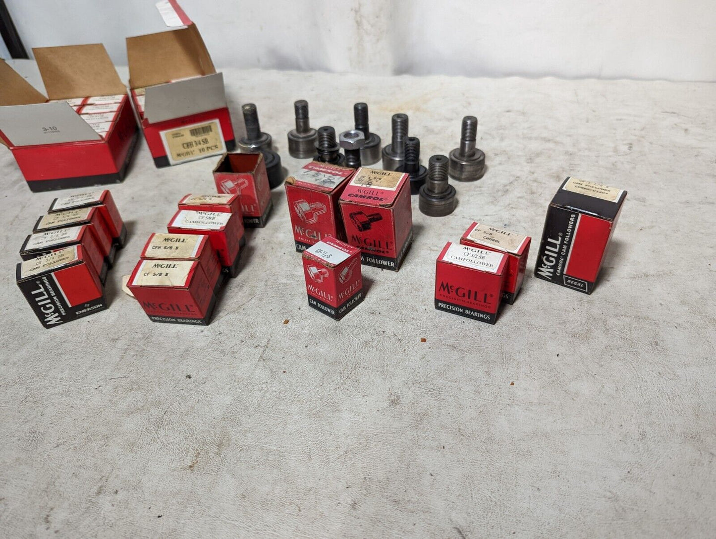 Lot of McGill cam followers: CFH 3/4SB, CF 3/4SB, CF 5/8B, CF 1/2 SB, CF 5/8, ++