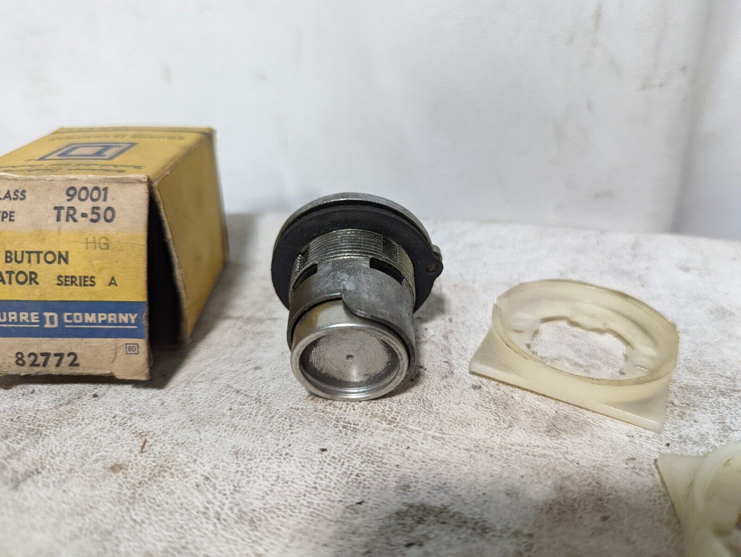Square D 9001-TR-50 push button operator, ser. A, 82772