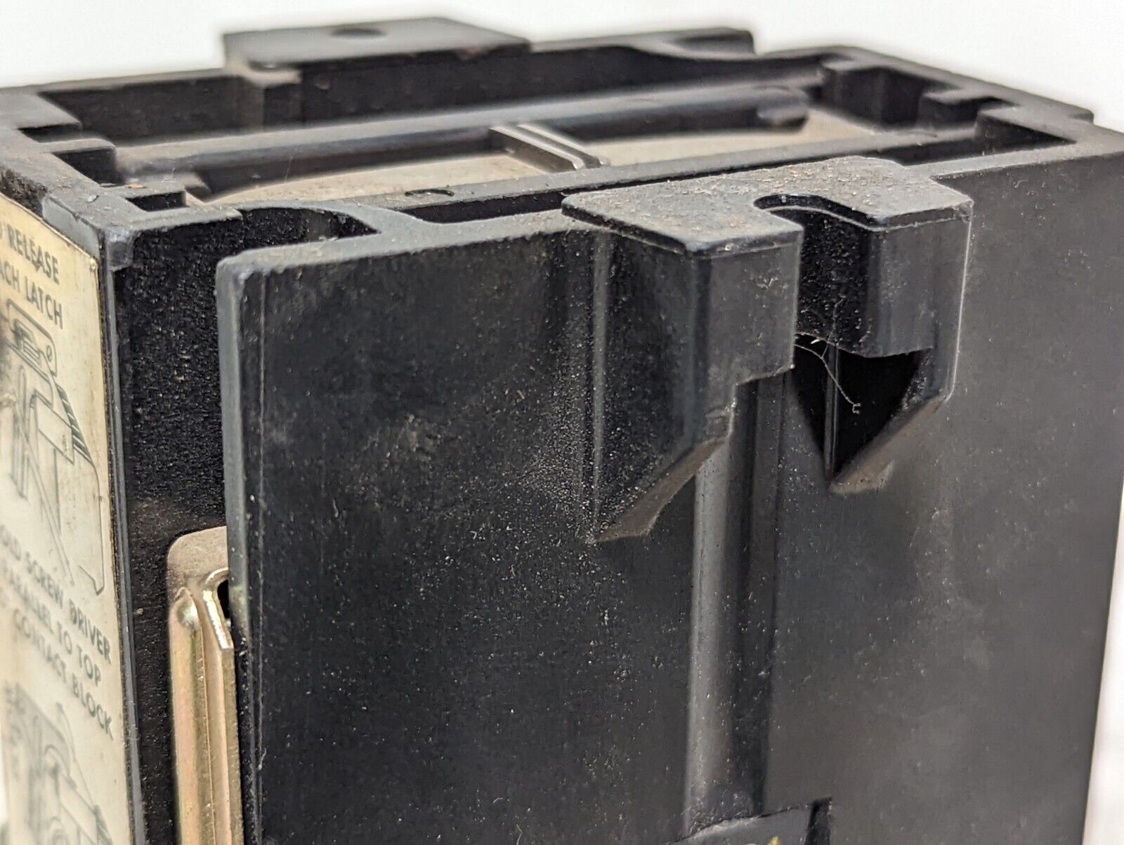 Square D 8501GO30 control relay, 110/120VAC coil