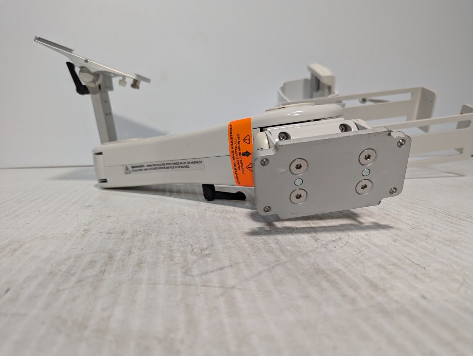 Surgical Arm | GCX LBL-0003-50A Monitor Mount w/GE 2030340-002 PDM Bedside Dock