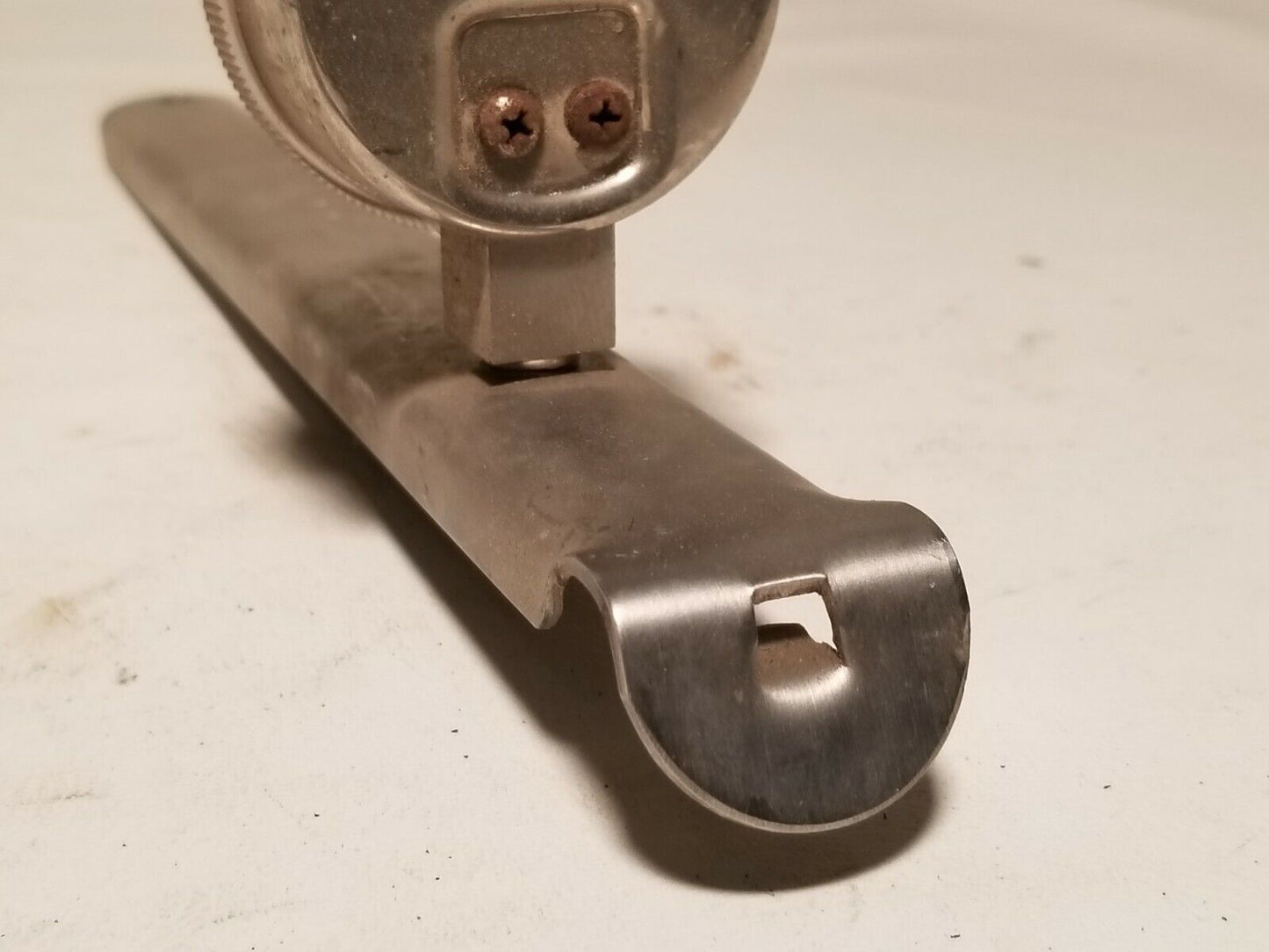 US Gauge USG 1212-1 0-30 inches of Hg vacuum gauge with Edlund mounting bracket