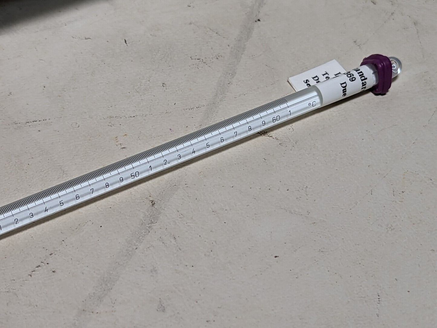 VWR 89095-632 certified thermometer, -1 to 61 deg C