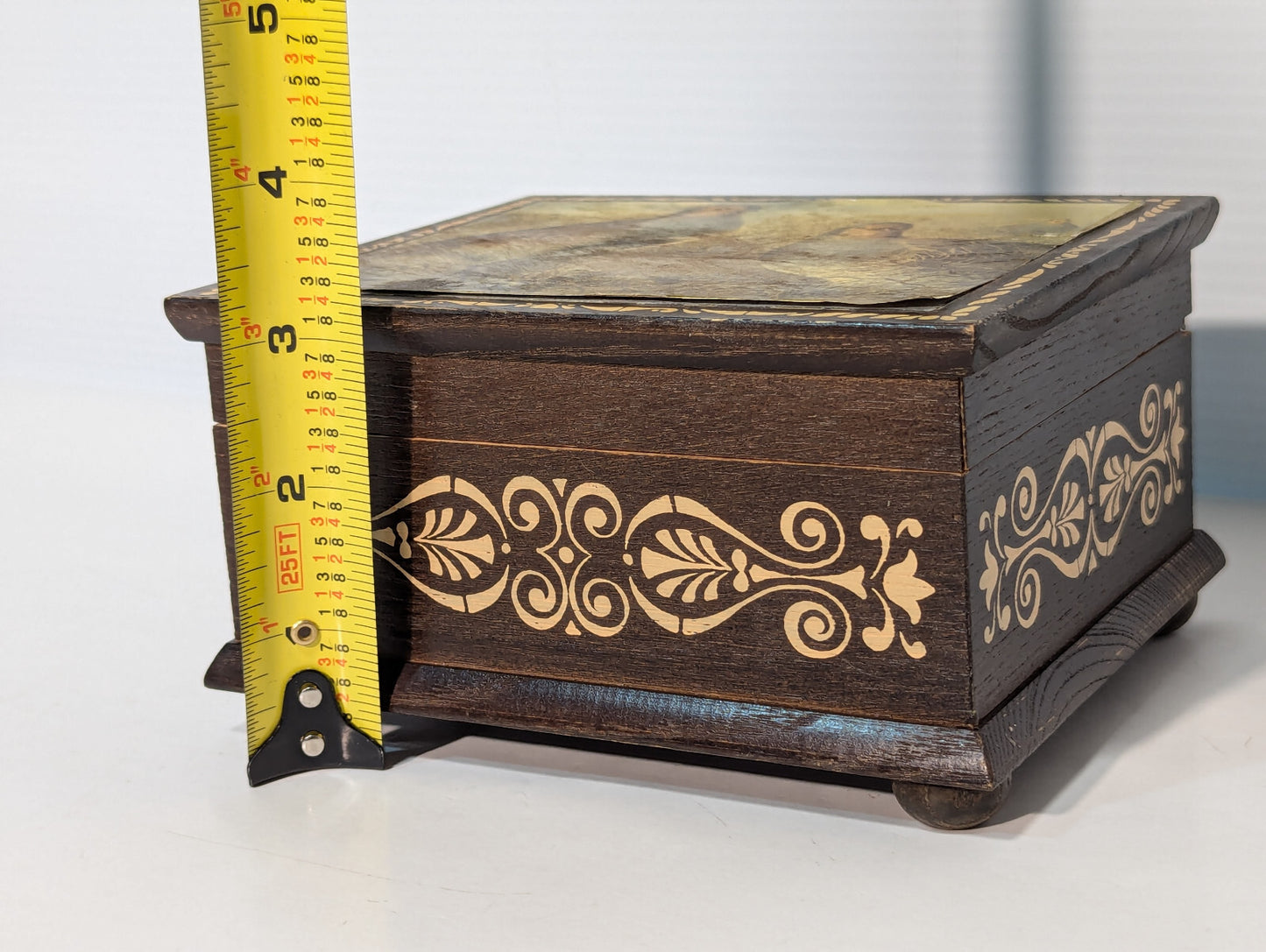 Vintage 70s "I'd Like To Teach The World To Sing" Musical Partridge Jewelry Box