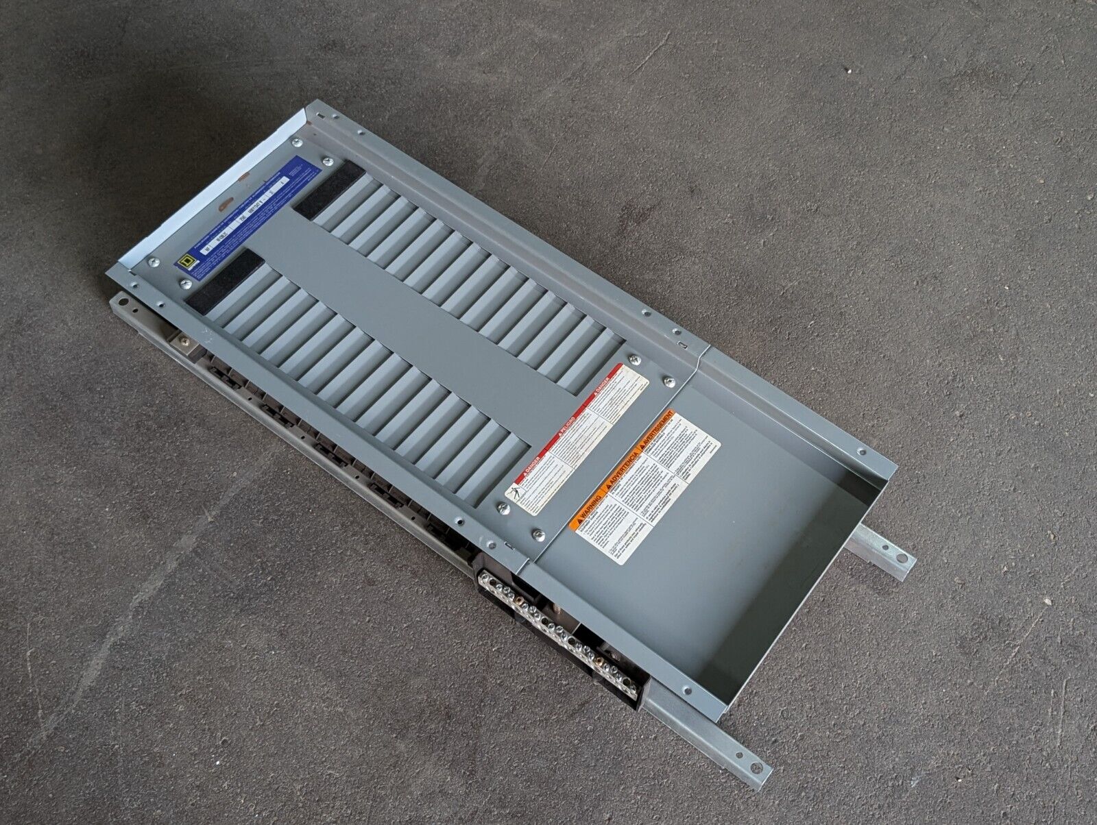 Square D NF430L2C Panelboard, 250A, 347VAC in original box (damaged) as shown