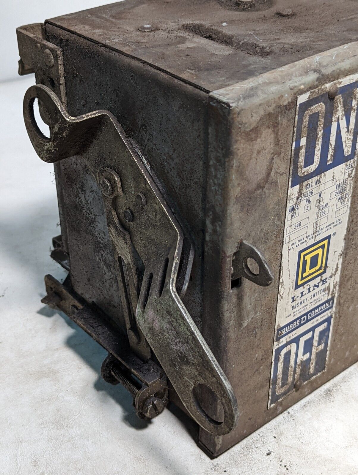 Square D PQ-4206 I-line busway switch, 60A, 3ph, 240VAC