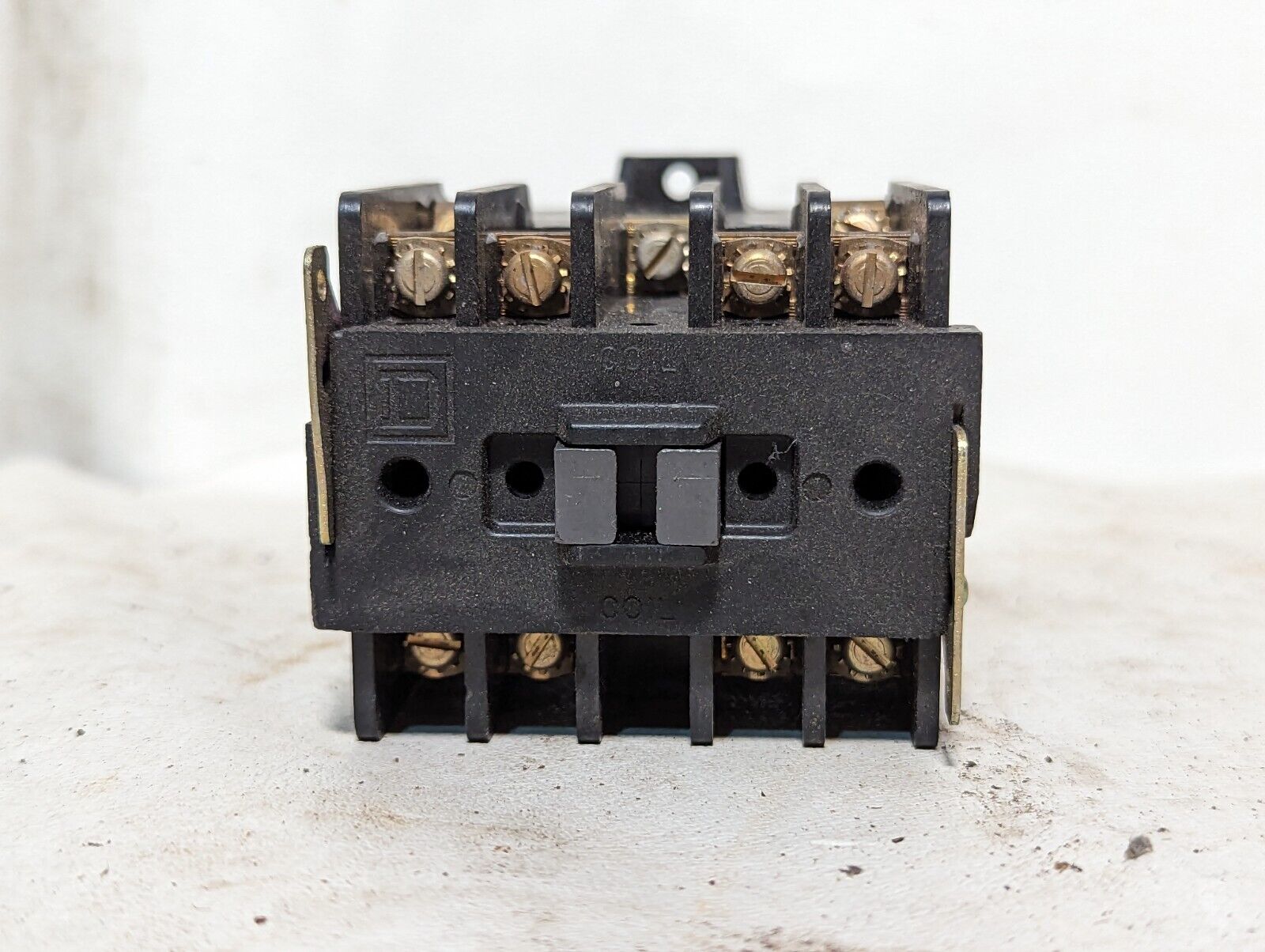 Square D 8501GO60 control relay, 110/120VAC coil