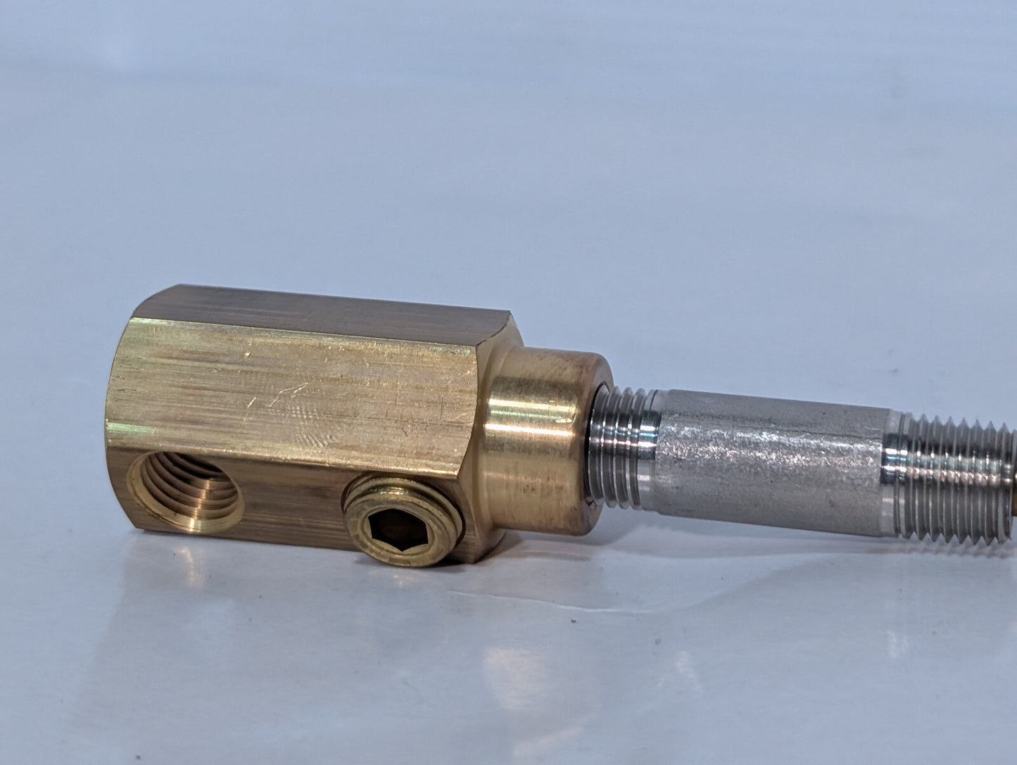 141N-4 Nipple Type Cascade Assembly 1/4", Brass, Stainless, Cooling