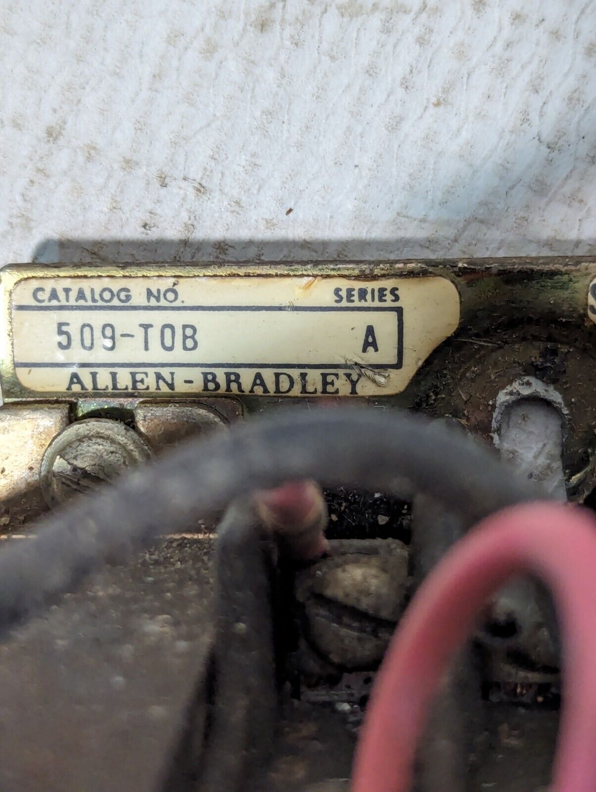 Allen Bradley 509-TOB Motor Starter, Series A, NEMA Size 00, 100/115/120v Coil