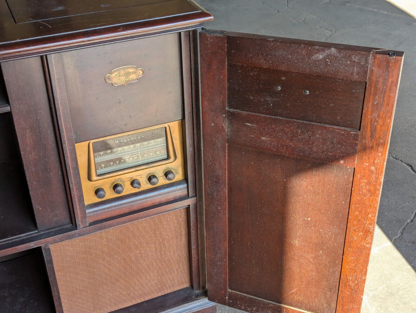 Vintage Radio Cabinet, The Magnavox Co. Vinyl Record player Cabinet -Free Ship