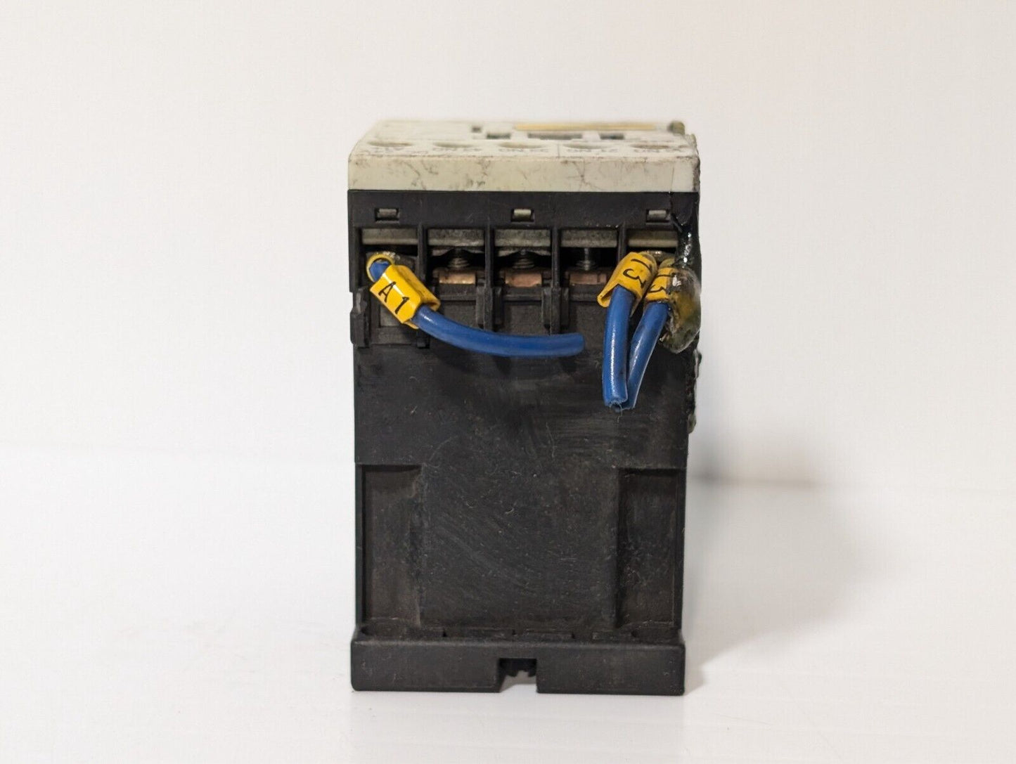 (13) Siemens Sirius 3RH1131-1BB40 Auxiliary Contactor 6A 24V 1.1kW 3 Pole Coil