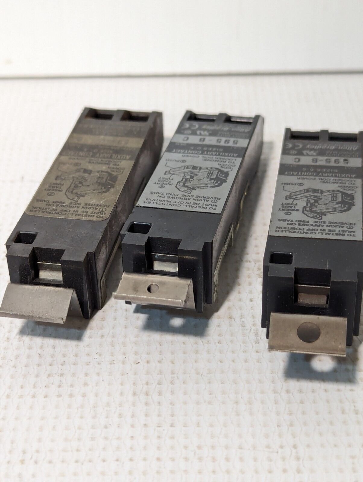 Allen Bradley 595-B Heavy Duty Size 0-5(-4) Auxilary Contact - Free Shipping