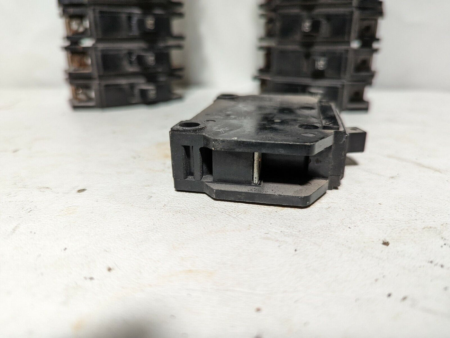 Lot of 6 Westinghouse QCL1050 circuit breakers, 50A, 1P, 120/240VAC, 1419816