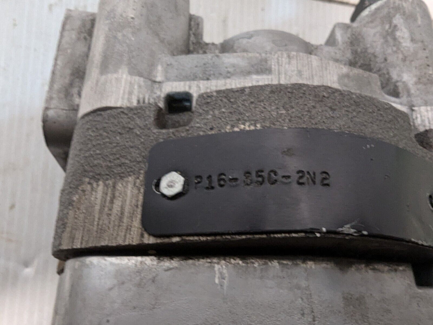 P16-85C-2N2 Hydraulic Pump 3000PSI Max 3400RPM Max - Free Shipping