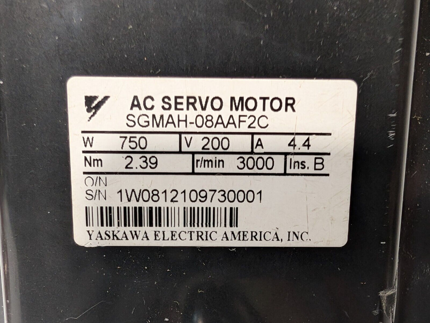 Yaskawa Electric SGMAH-08AAF2C AC Servo Motor, 750W, 200V, 4.4A, 2.39Nm, 3000rpm