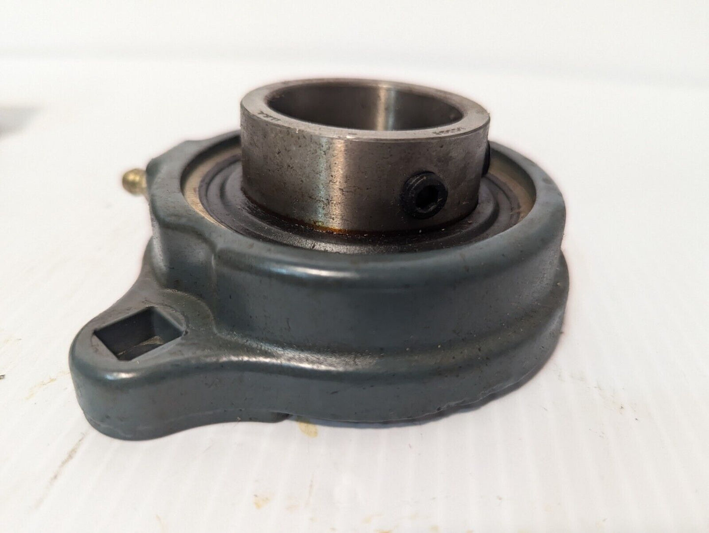 Dodge 126769 bearing, 2 bolt flange bearing, w/SC 1-7/16 insert, 207 - Free Ship